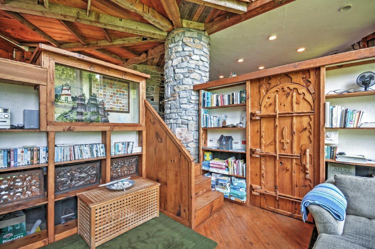 Dragonwood Castle On Waterfront With Stunning View Villa Prospect Harbor Exterior foto